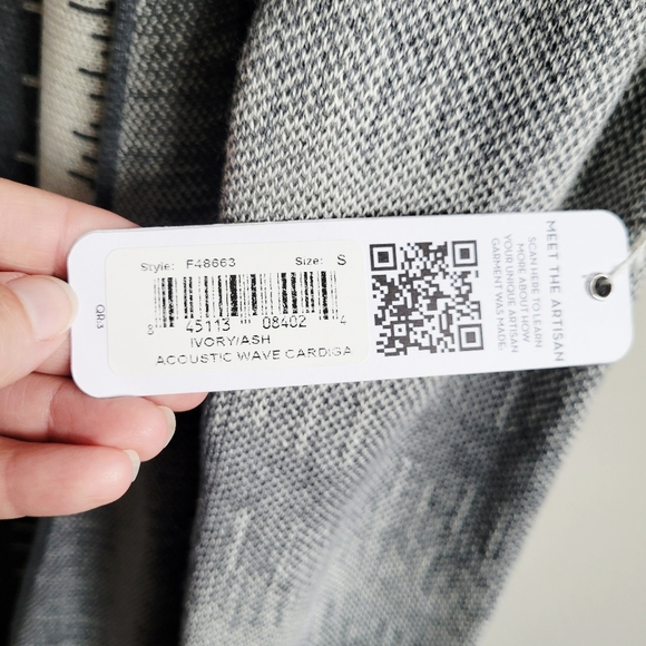 INDIGENOUS Acoustic Wave Cardigan - Picture 6 of 7